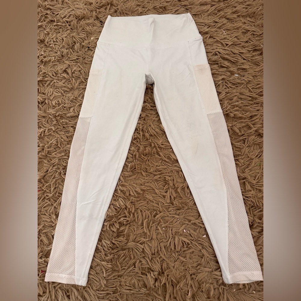 White aerie leggings